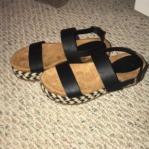 espadrille sandals